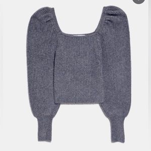 fall / winter wool fitted sweater with balloon sleeves